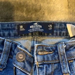 Hollister jeans